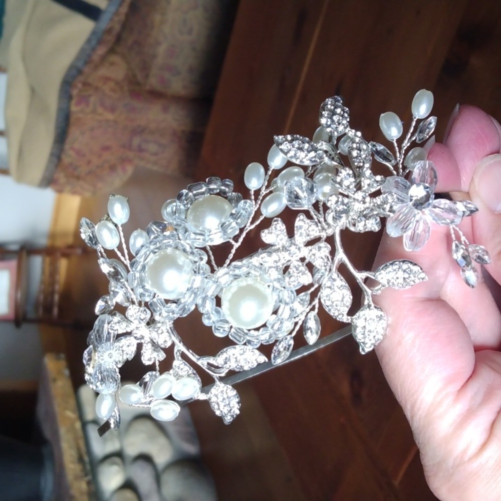 Sweet & V Tiara and waistband jeweled ribbon belt